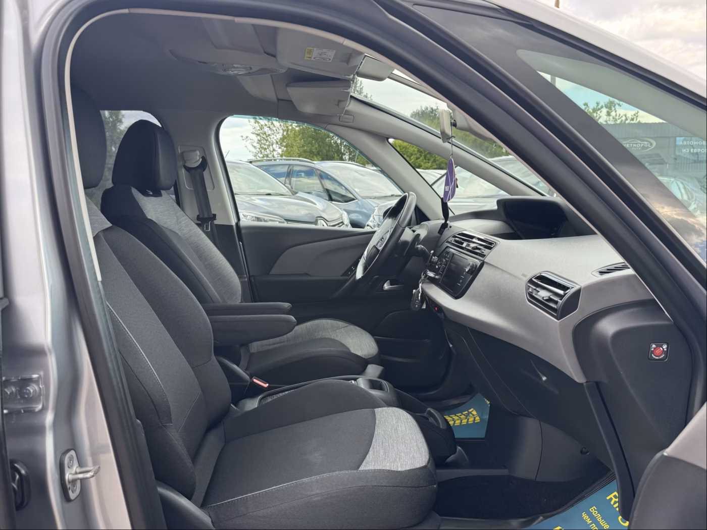 Citroen C4 Picasso фото 19