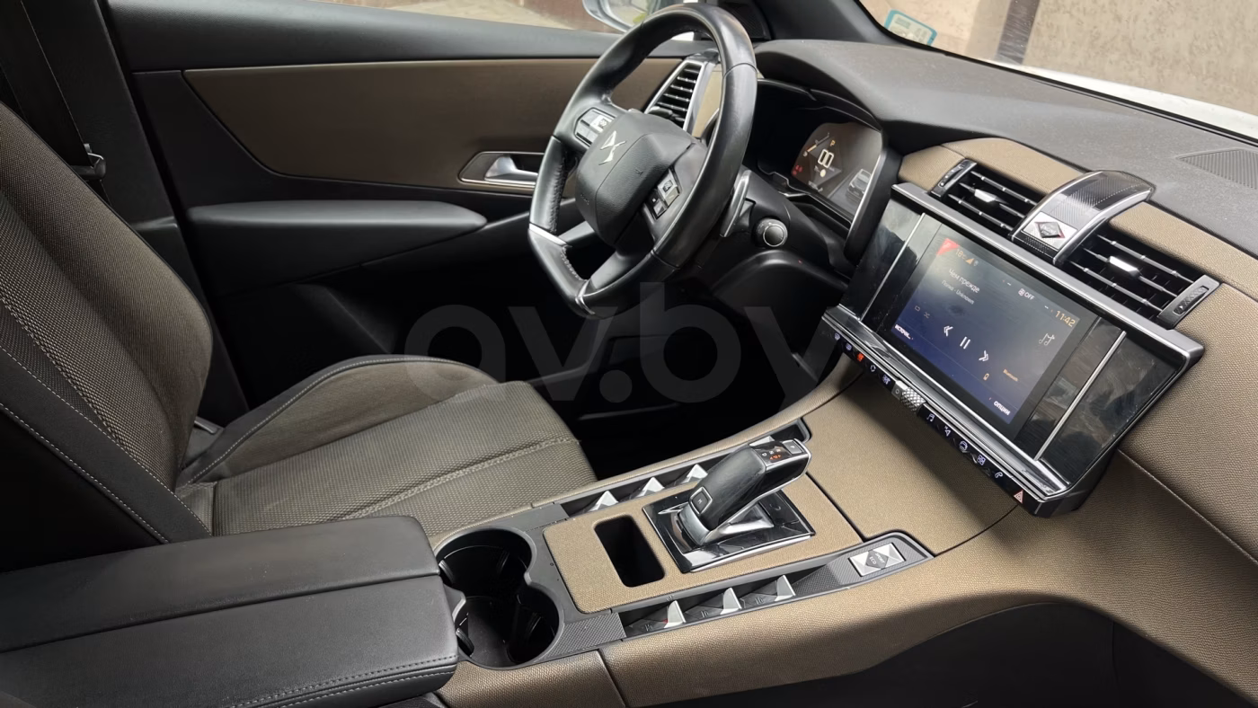 DS 7 Crossback фото 8
