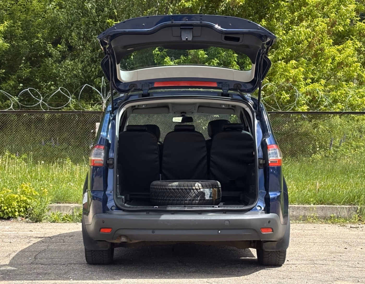 Ford S-MAX фото 8