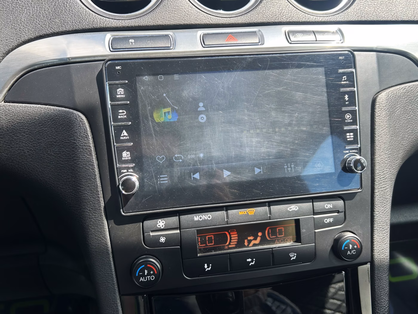 Ford S-MAX фото 16