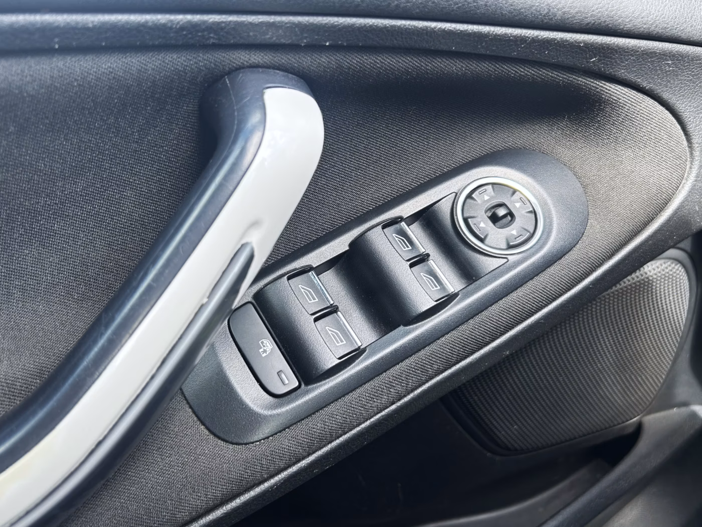 Ford S-MAX фото 20