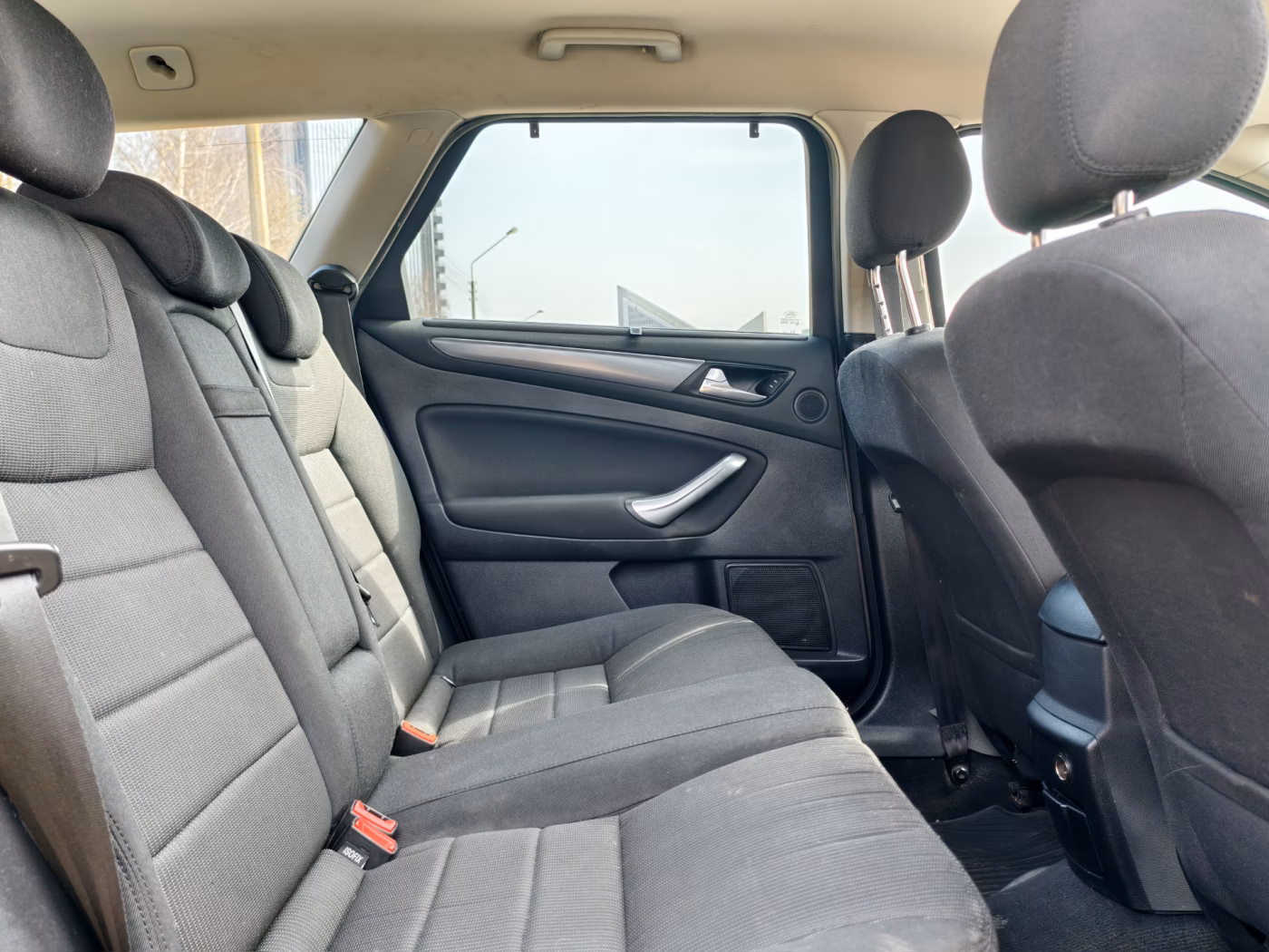 Ford Mondeo фото 12