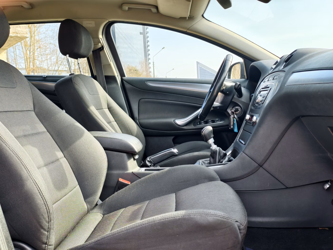 Ford Mondeo фото 13