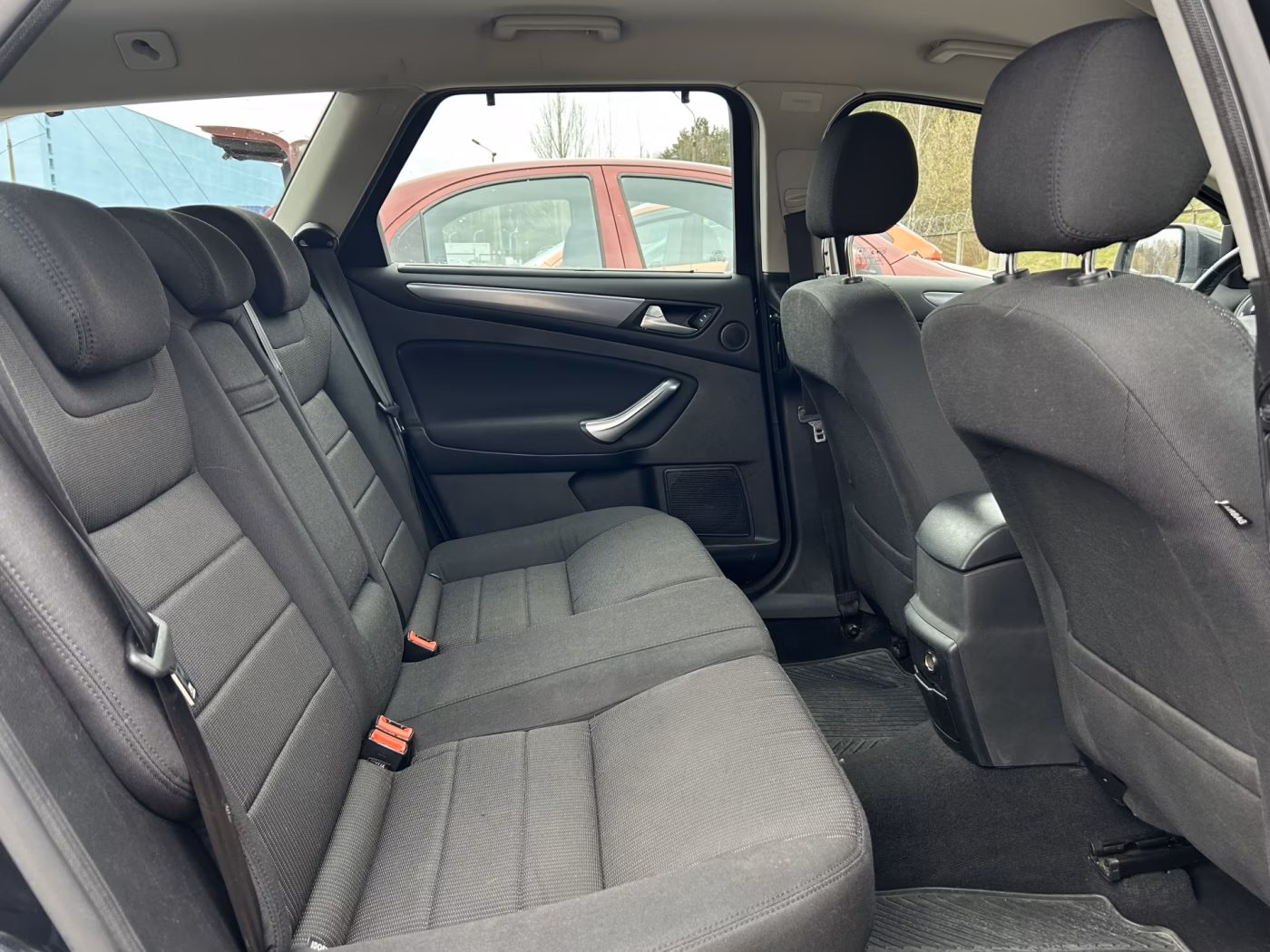 Ford Mondeo фото 12