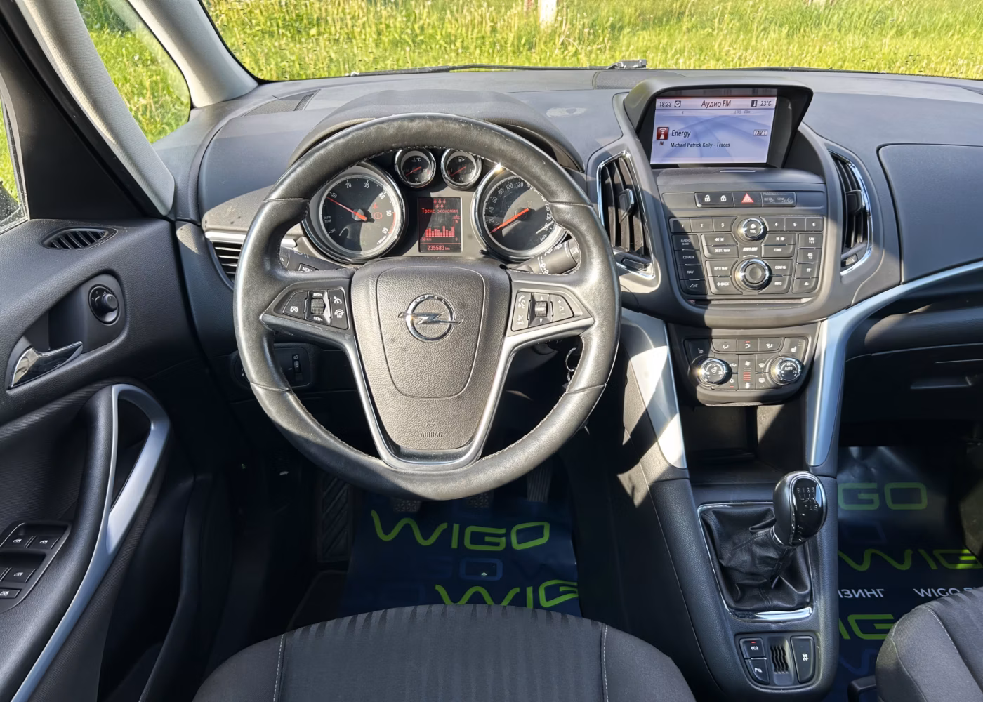 Opel Zafira фото 14