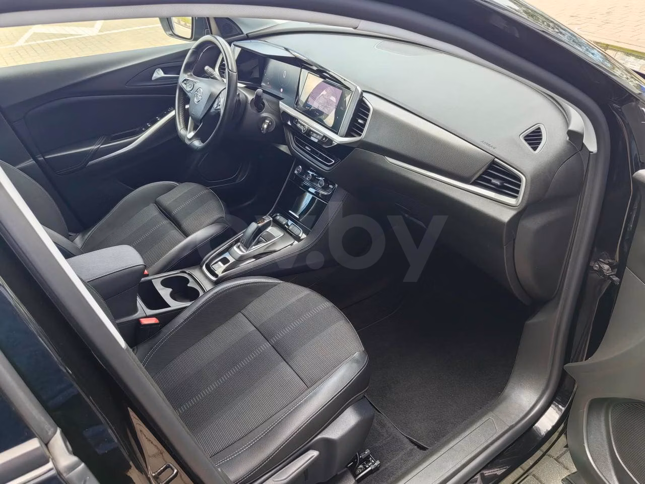 Opel Grandland X фото 11