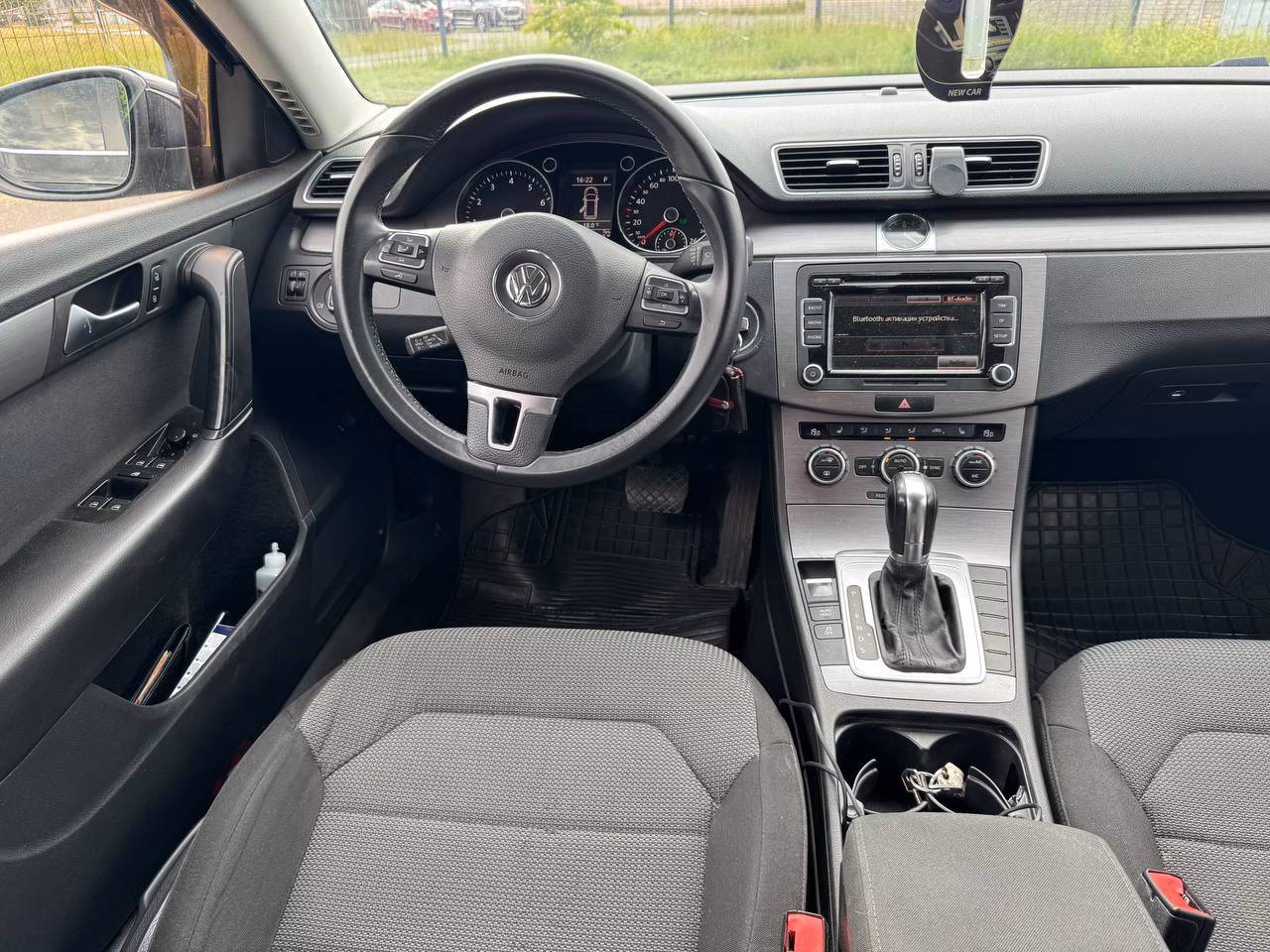 Volkswagen Passat фото 7