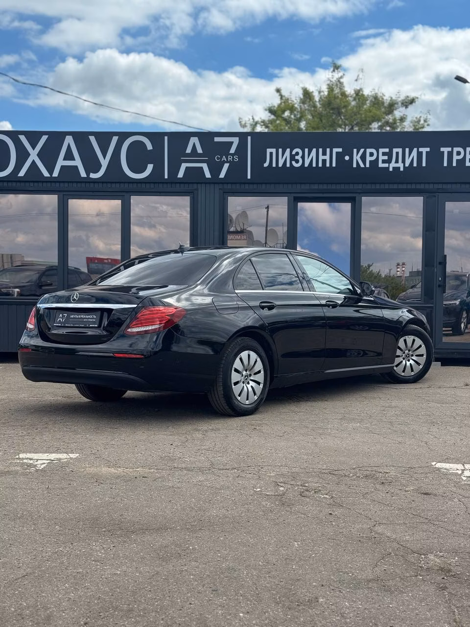 Mercedes-Benz E-Класс фото 7
