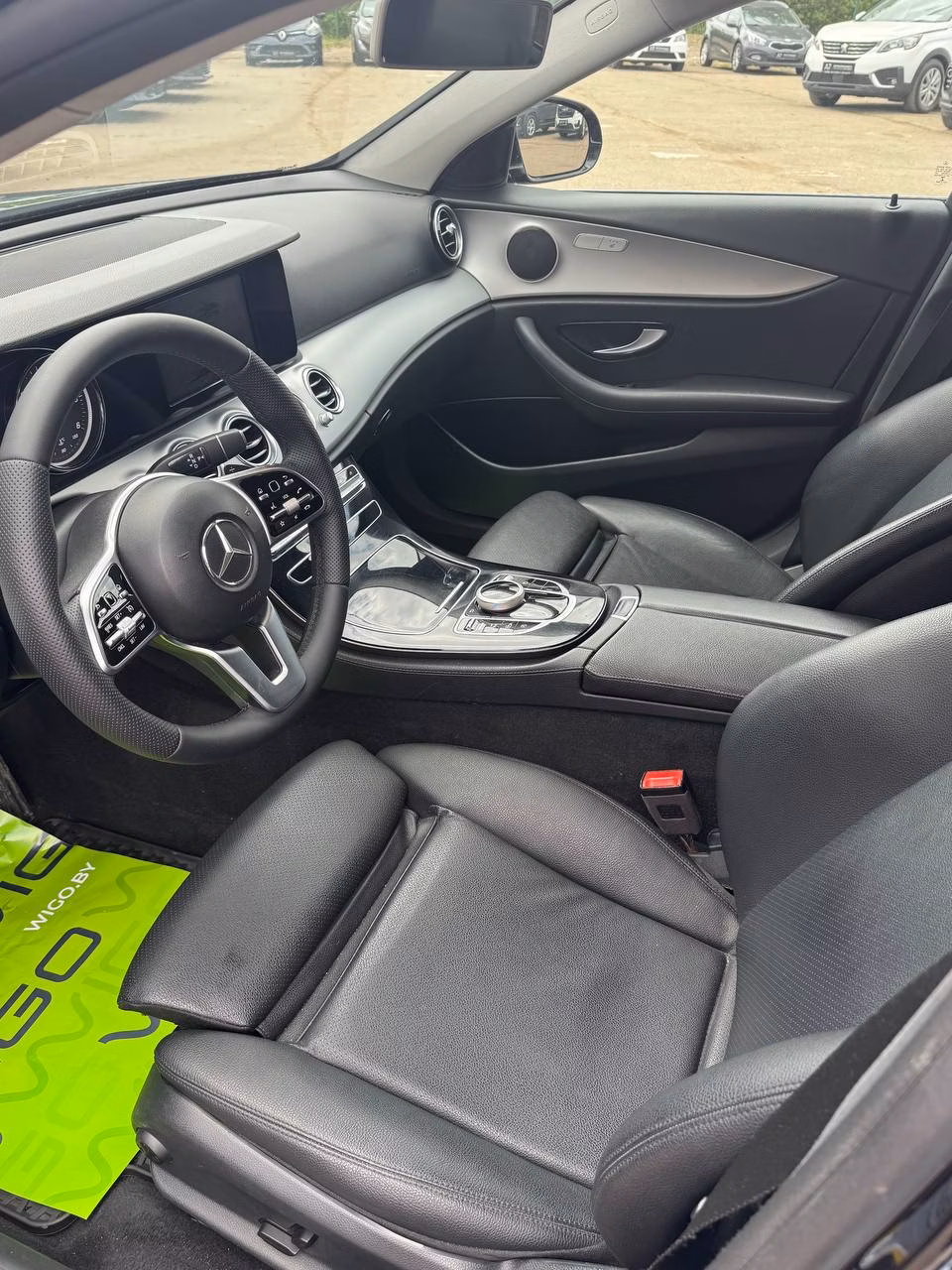 Mercedes-Benz E-Класс фото 10