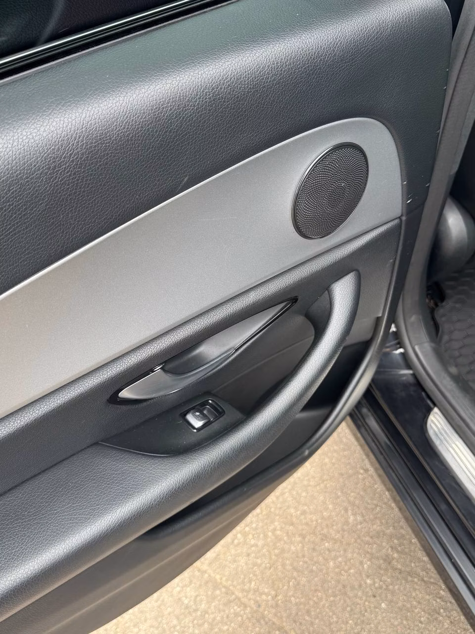 Mercedes-Benz E-Класс фото 19