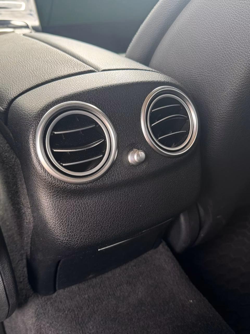 Mercedes-Benz E-Класс фото 20