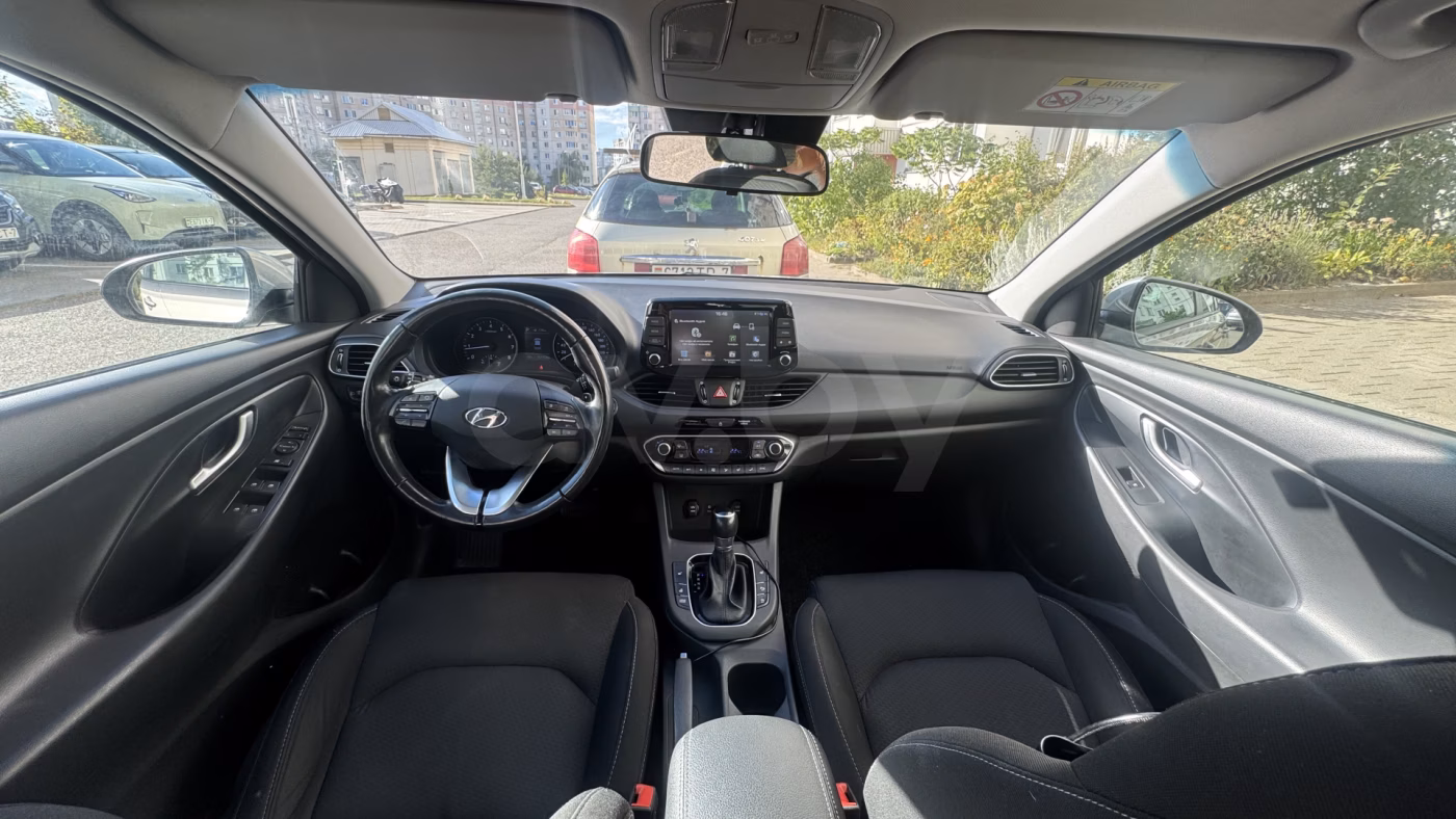 Hyundai i30 фото 8