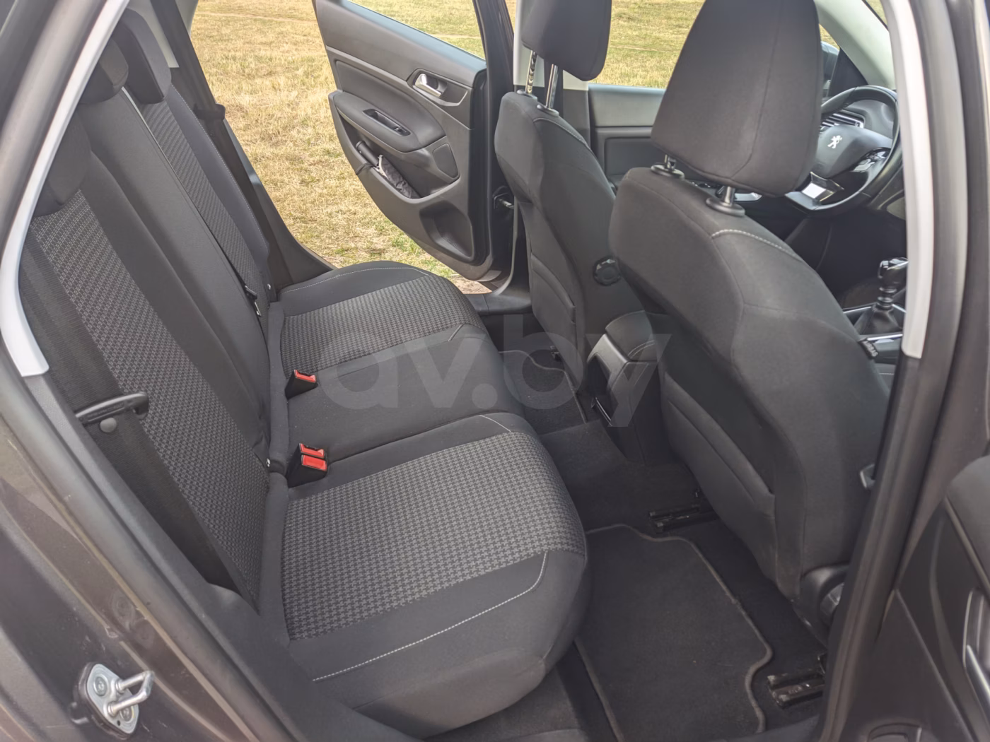 Peugeot 308 фото 8