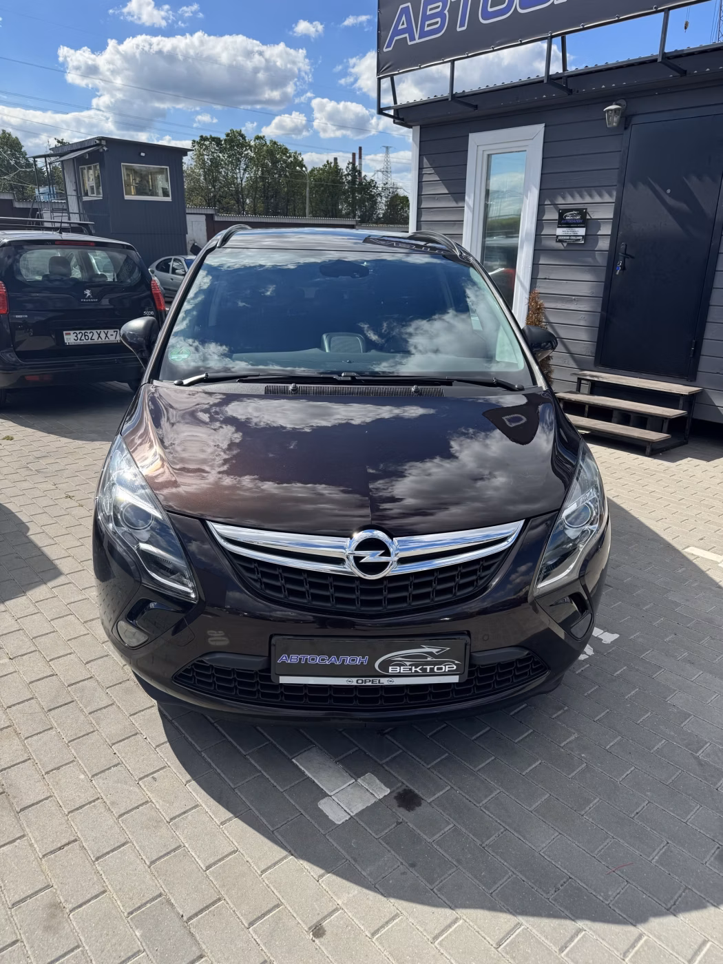 Opel Zafira фото 3