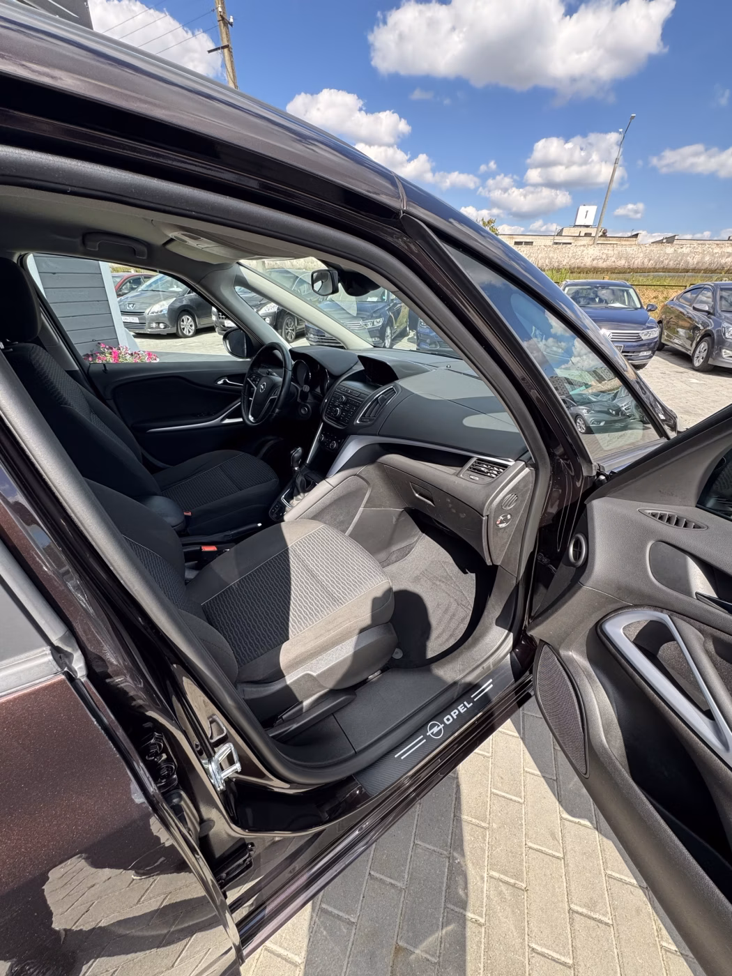 Opel Zafira фото 12