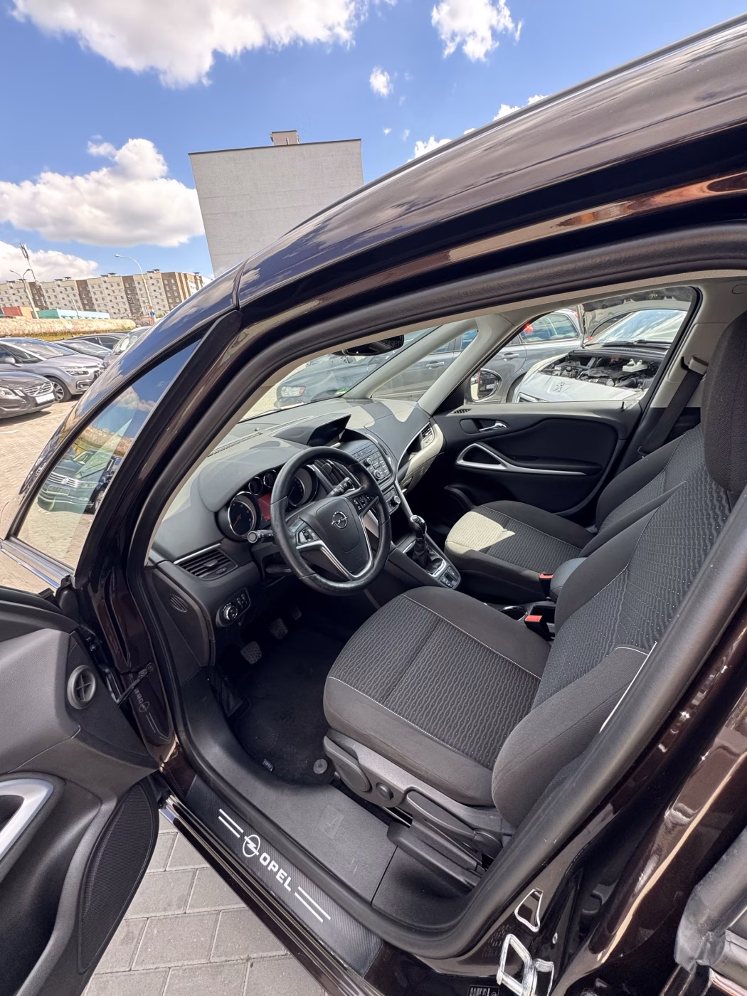 Opel Zafira фото 14