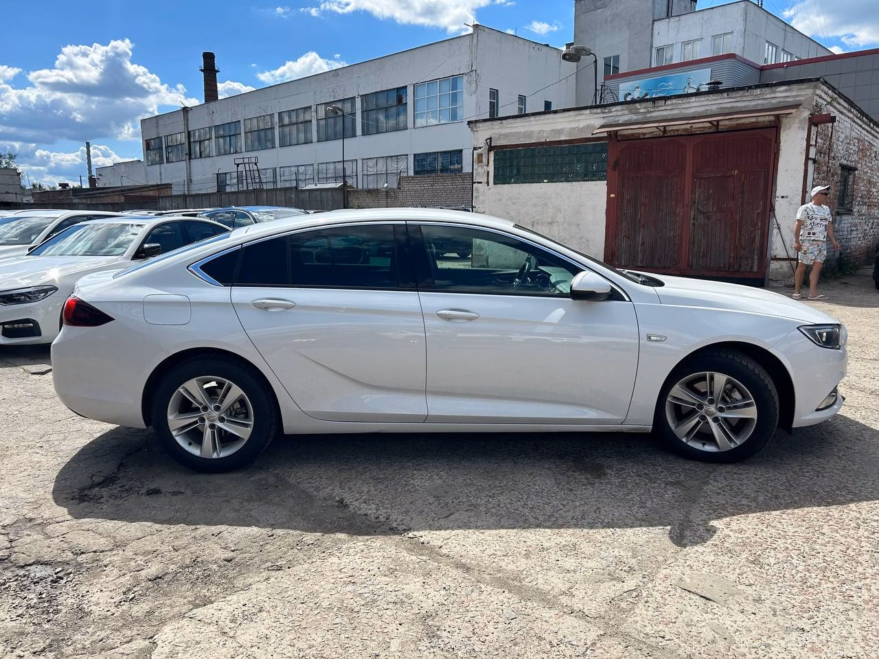 Opel Insignia фото 4