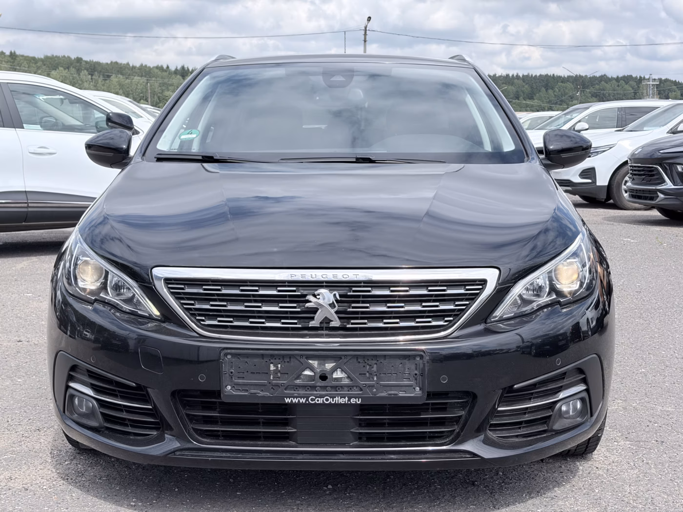 Peugeot 308 фото 2