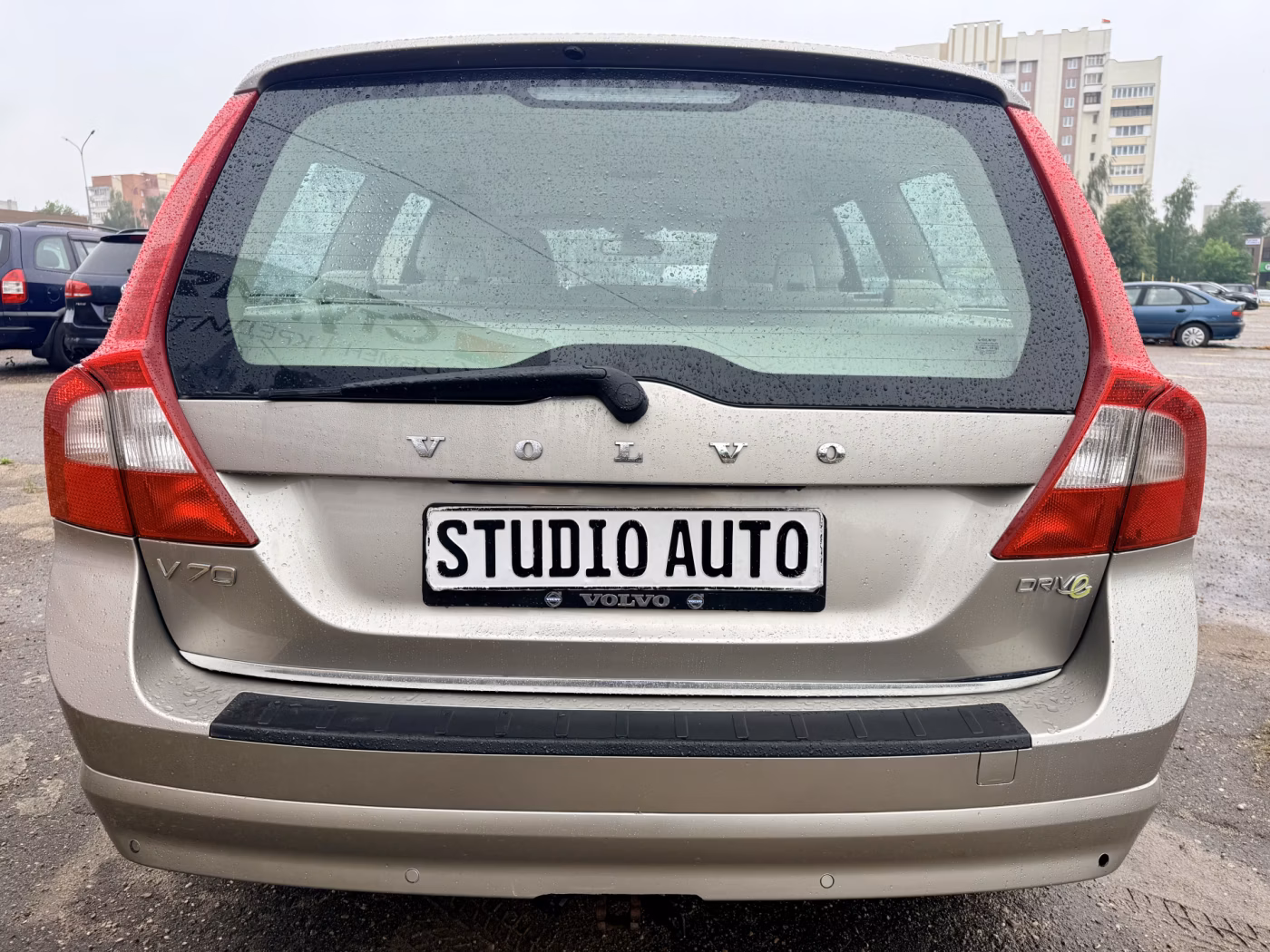 Volvo V70 фото 7