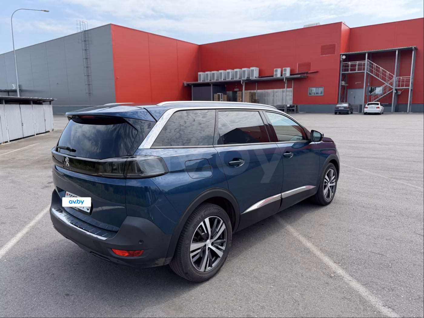 Peugeot 5008 фото 7