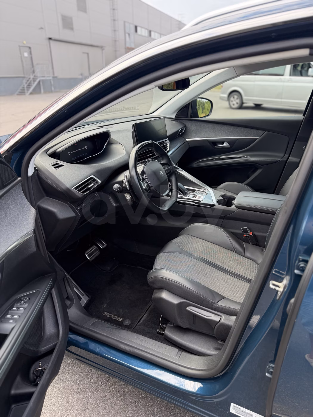 Peugeot 5008 фото 14