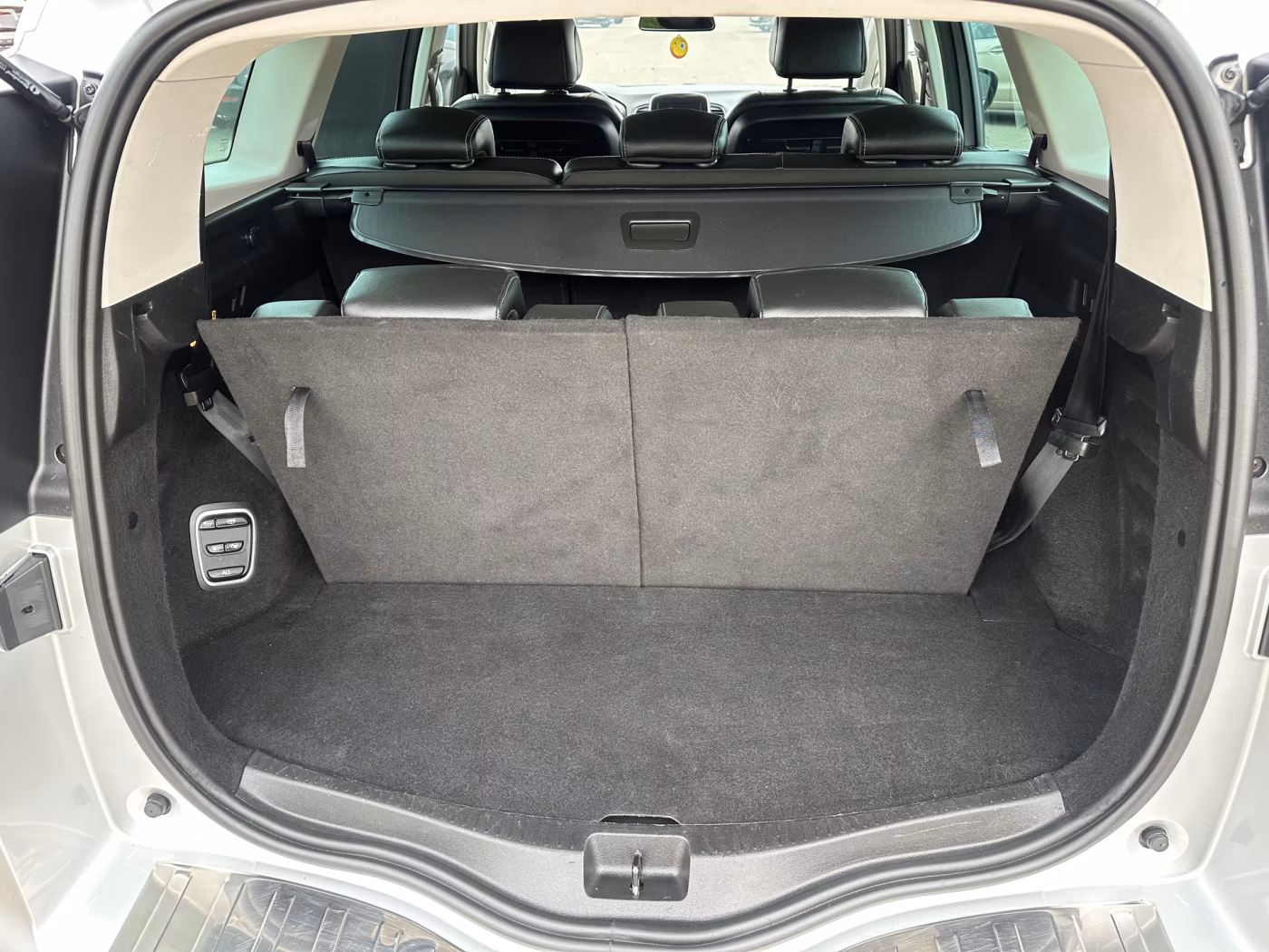 Renault Grand Scenic фото 10