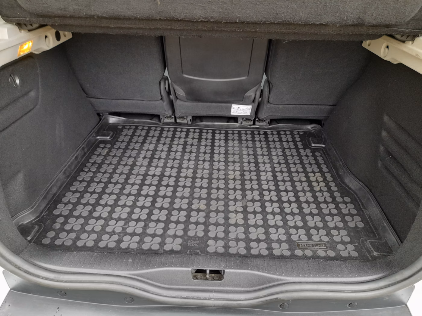 Renault Scenic фото 10