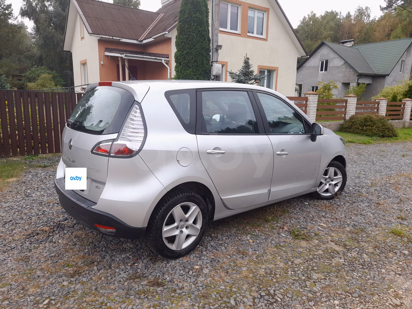 Renault Scenic фото 13