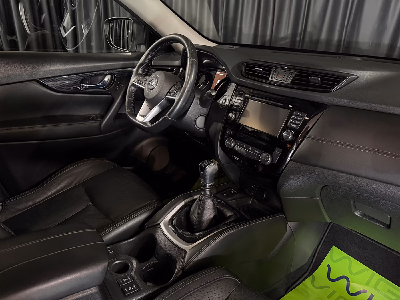 Nissan X-Trail фото 10