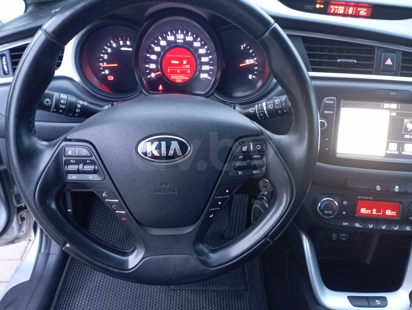 Kia Cee'd фото 10