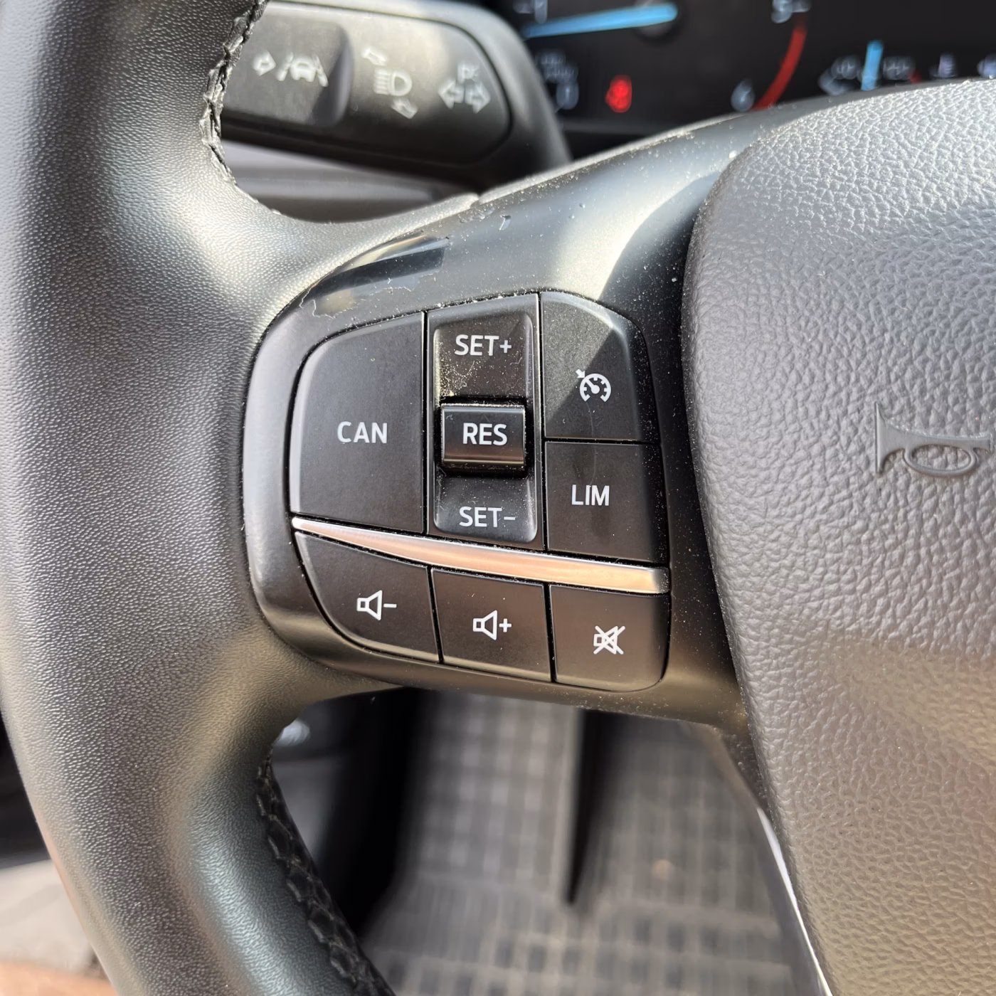 Ford Focus фото 13