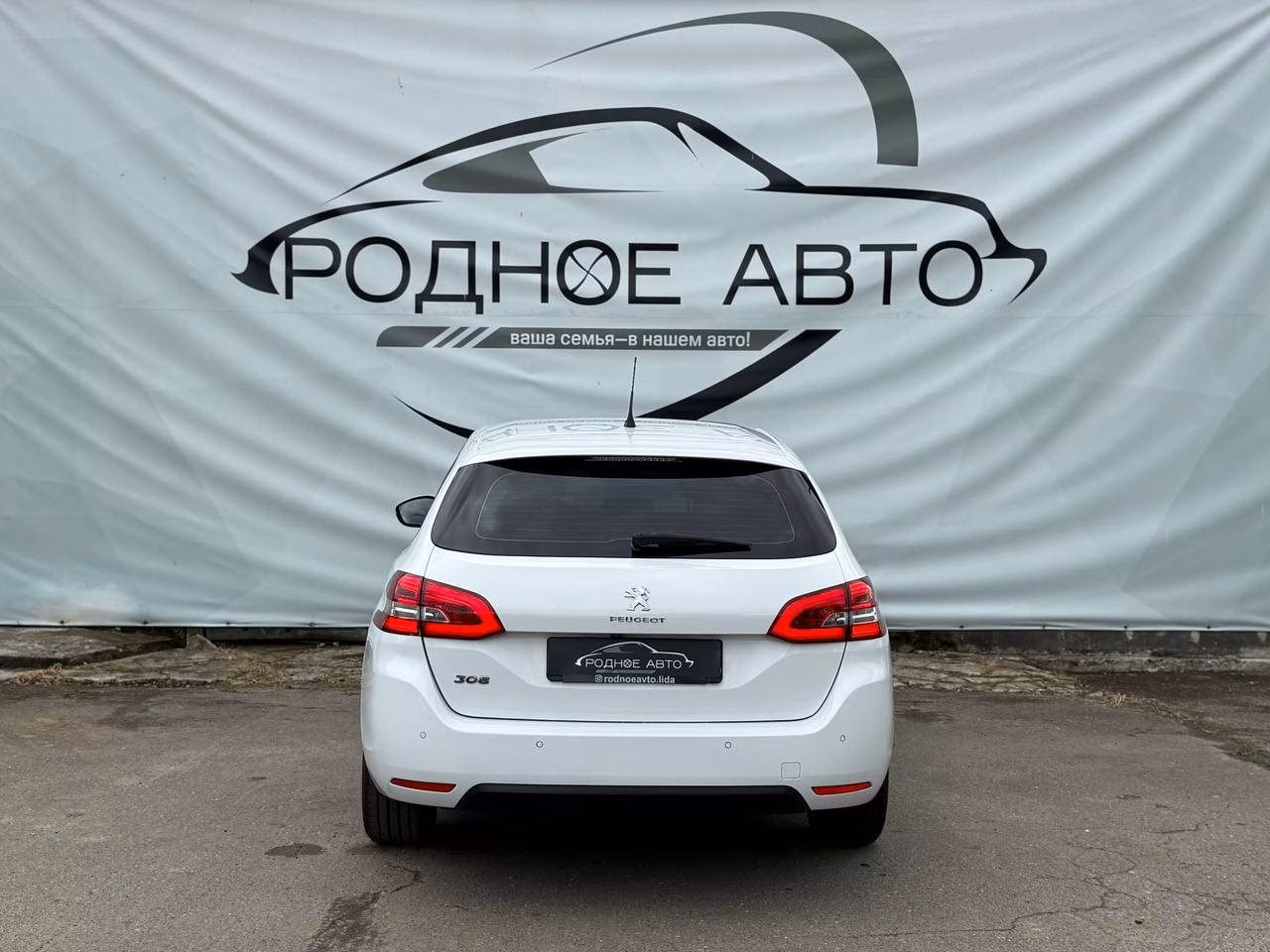 Peugeot 308 фото 5