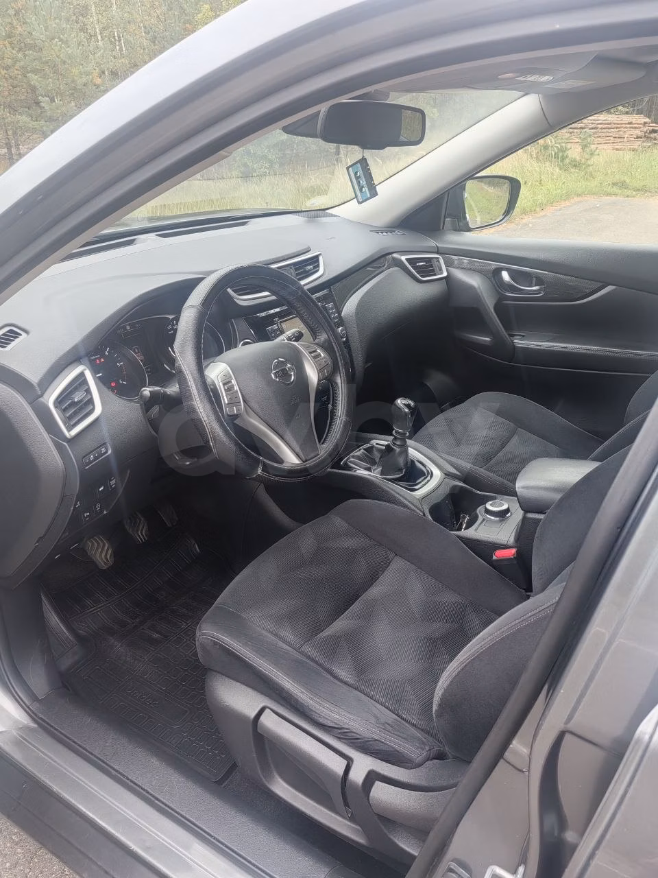 Nissan X-Trail фото 8
