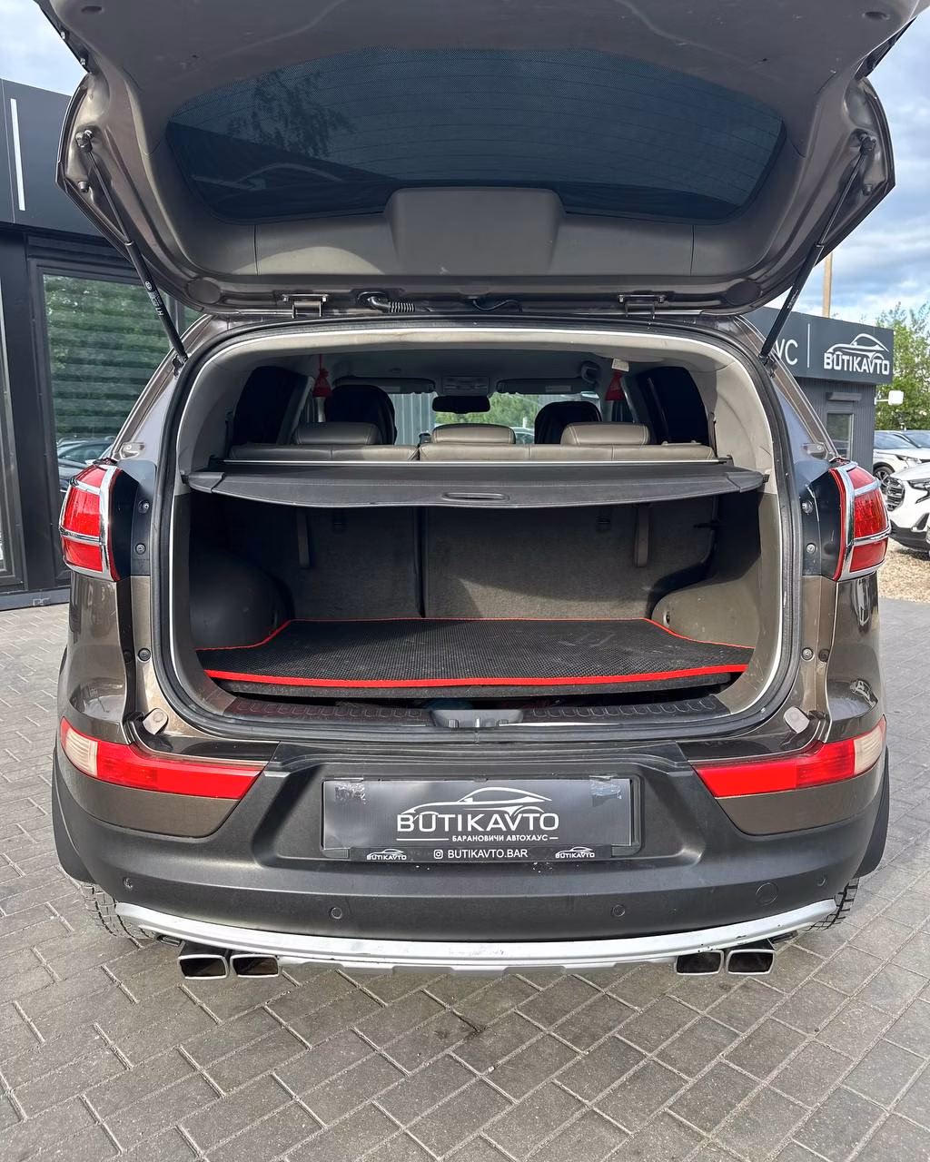 Kia Sportage фото 12
