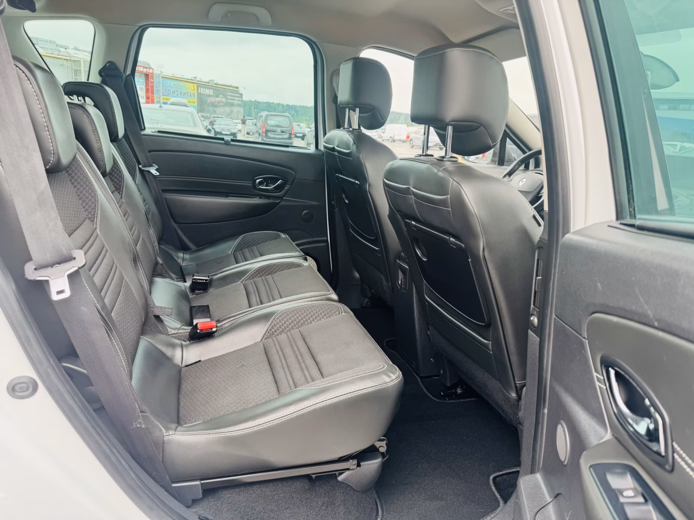 Renault Scenic фото 7
