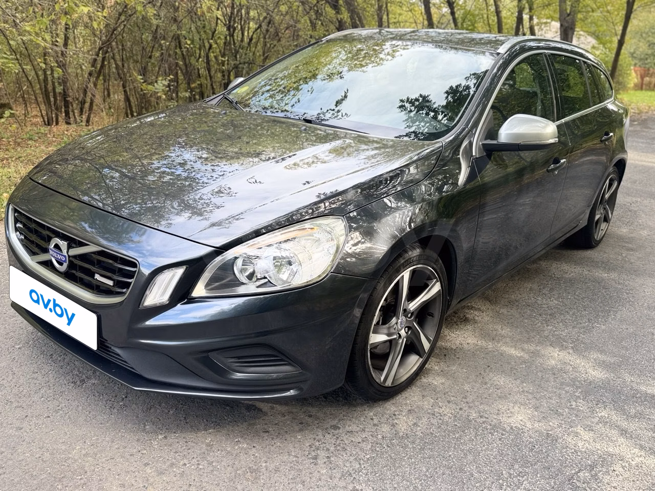 Volvo V60 фото 2