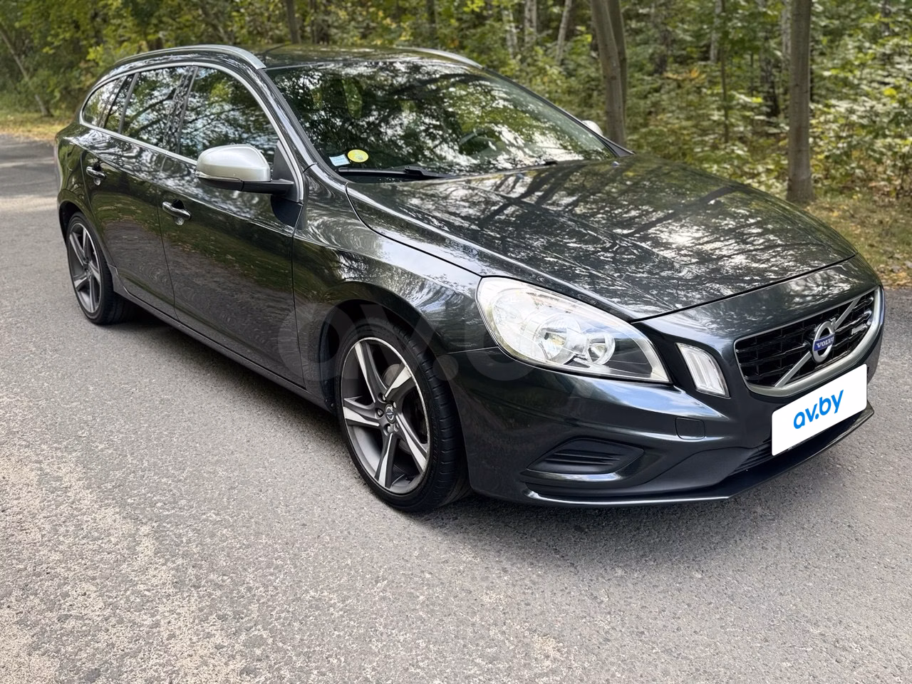 Volvo V60 фото 3
