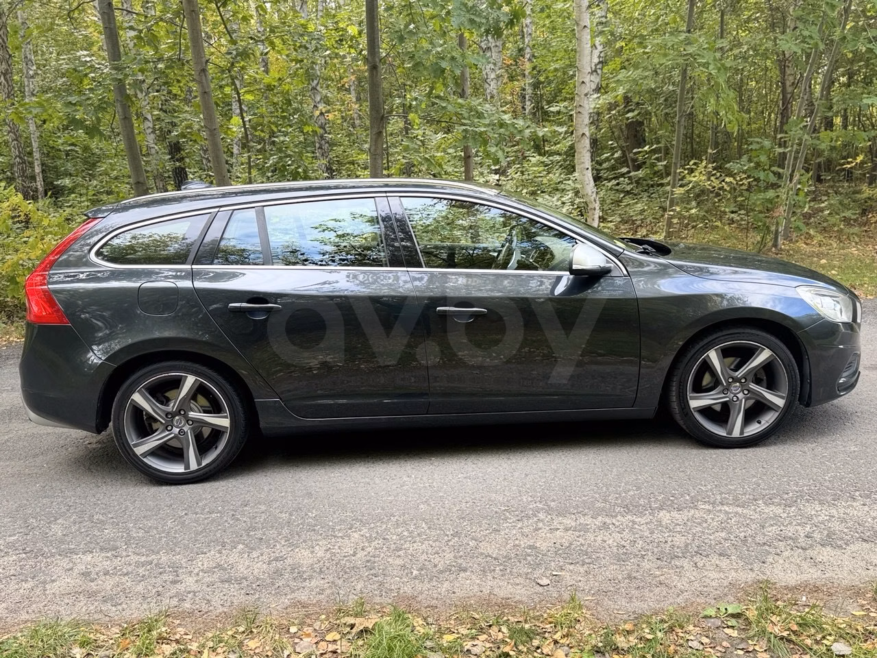 Volvo V60 фото 4
