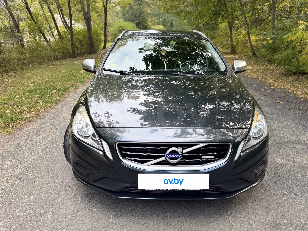 Volvo V60 фото 8