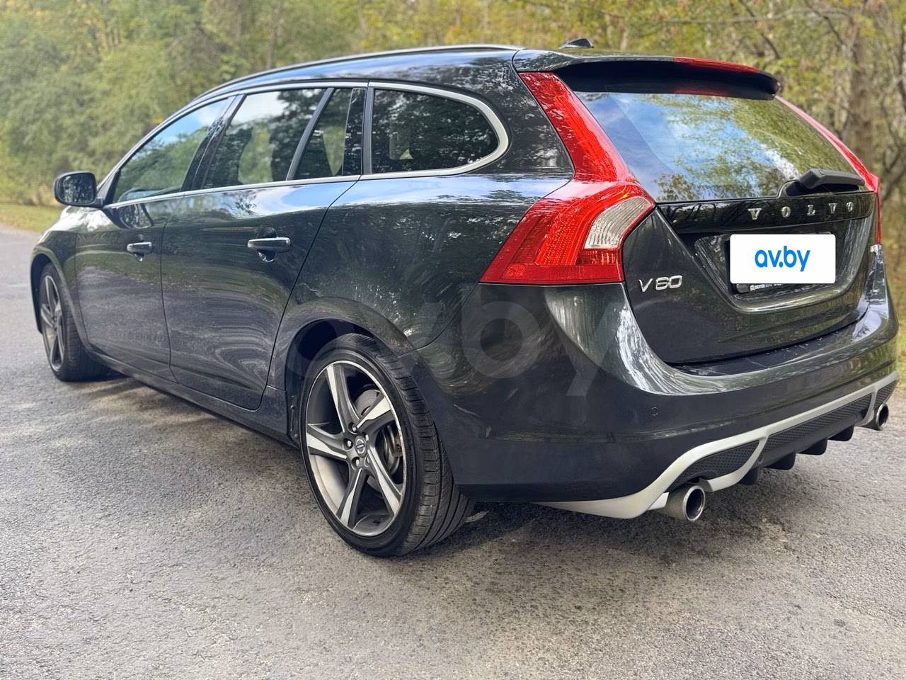 Volvo V60 фото 10
