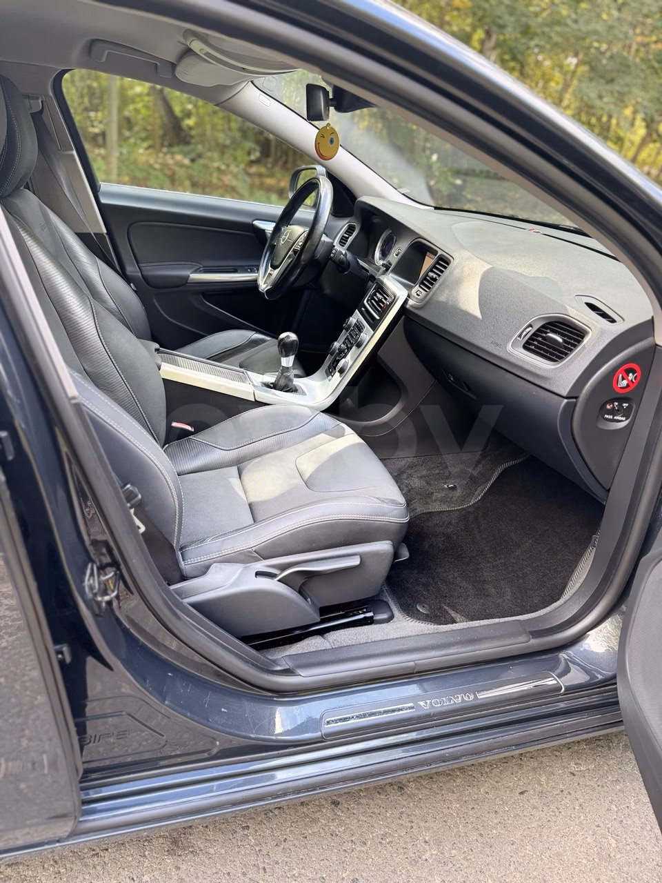 Volvo V60 фото 16