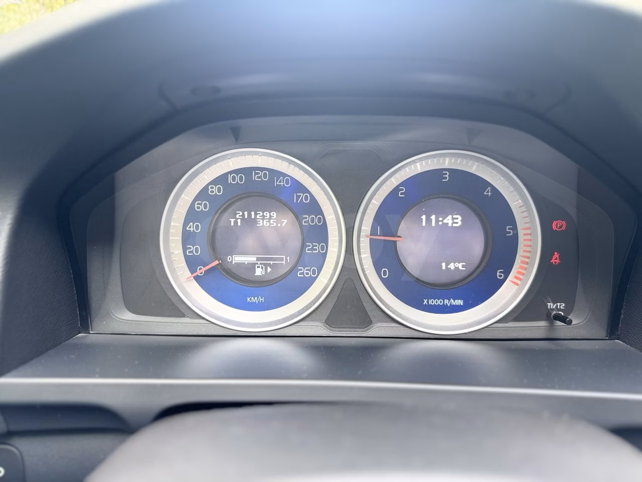 Volvo V60 фото 18