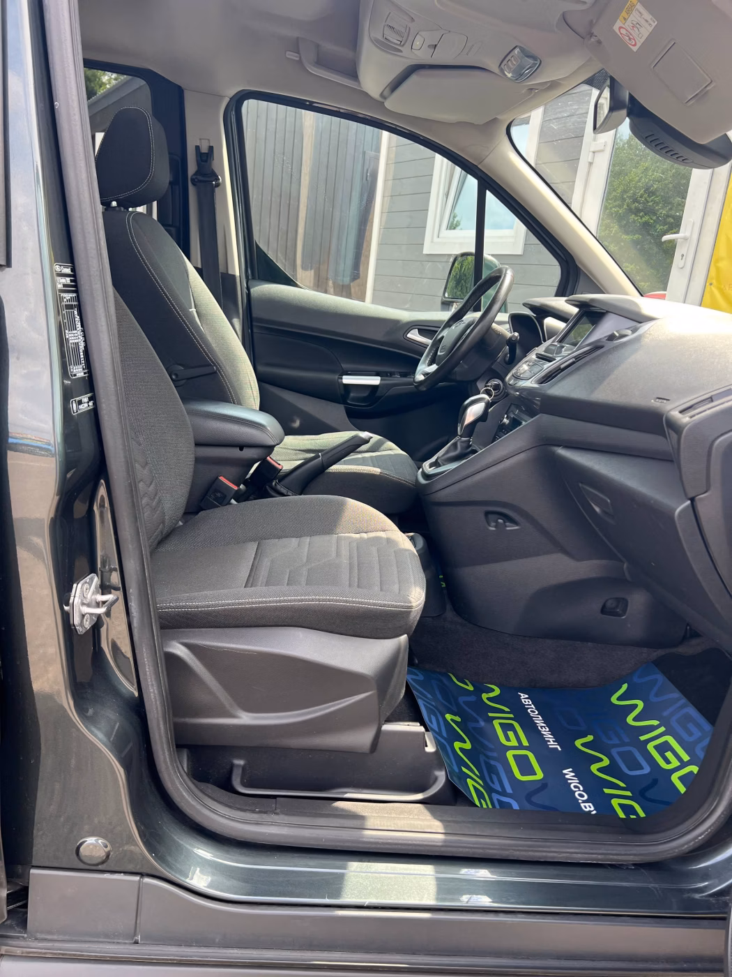 Ford Tourneo Connect фото 14