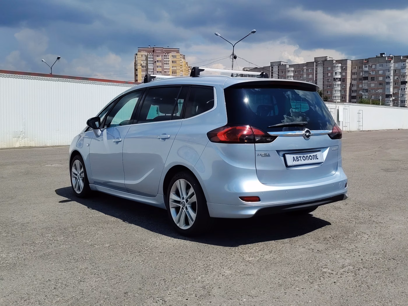 Opel Zafira фото 5