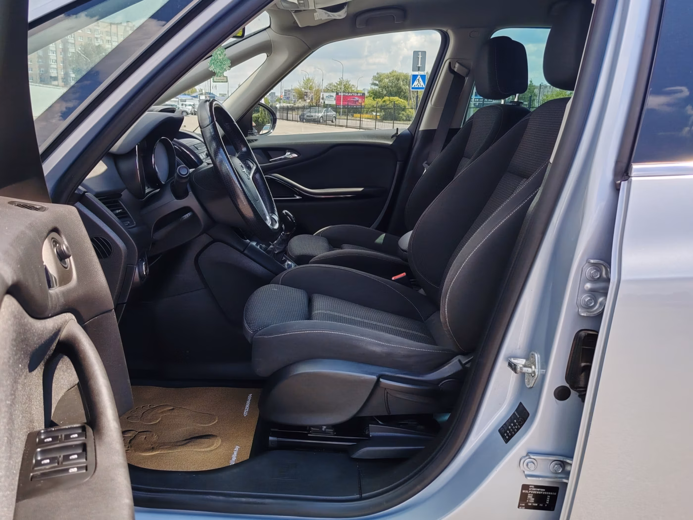 Opel Zafira фото 8