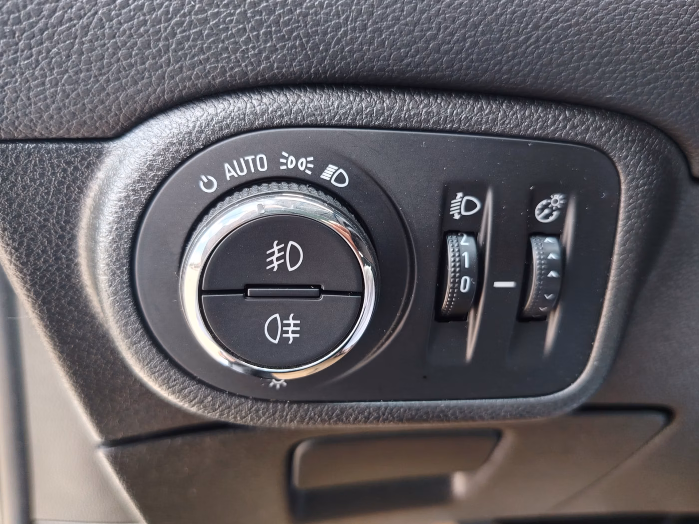 Opel Zafira фото 17
