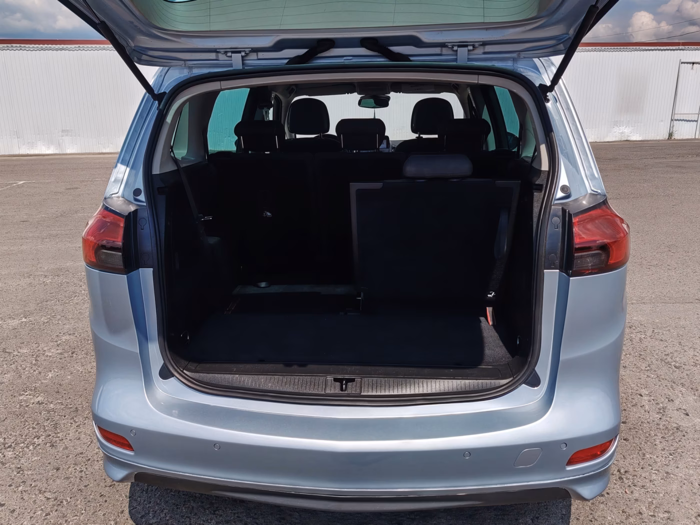 Opel Zafira фото 19