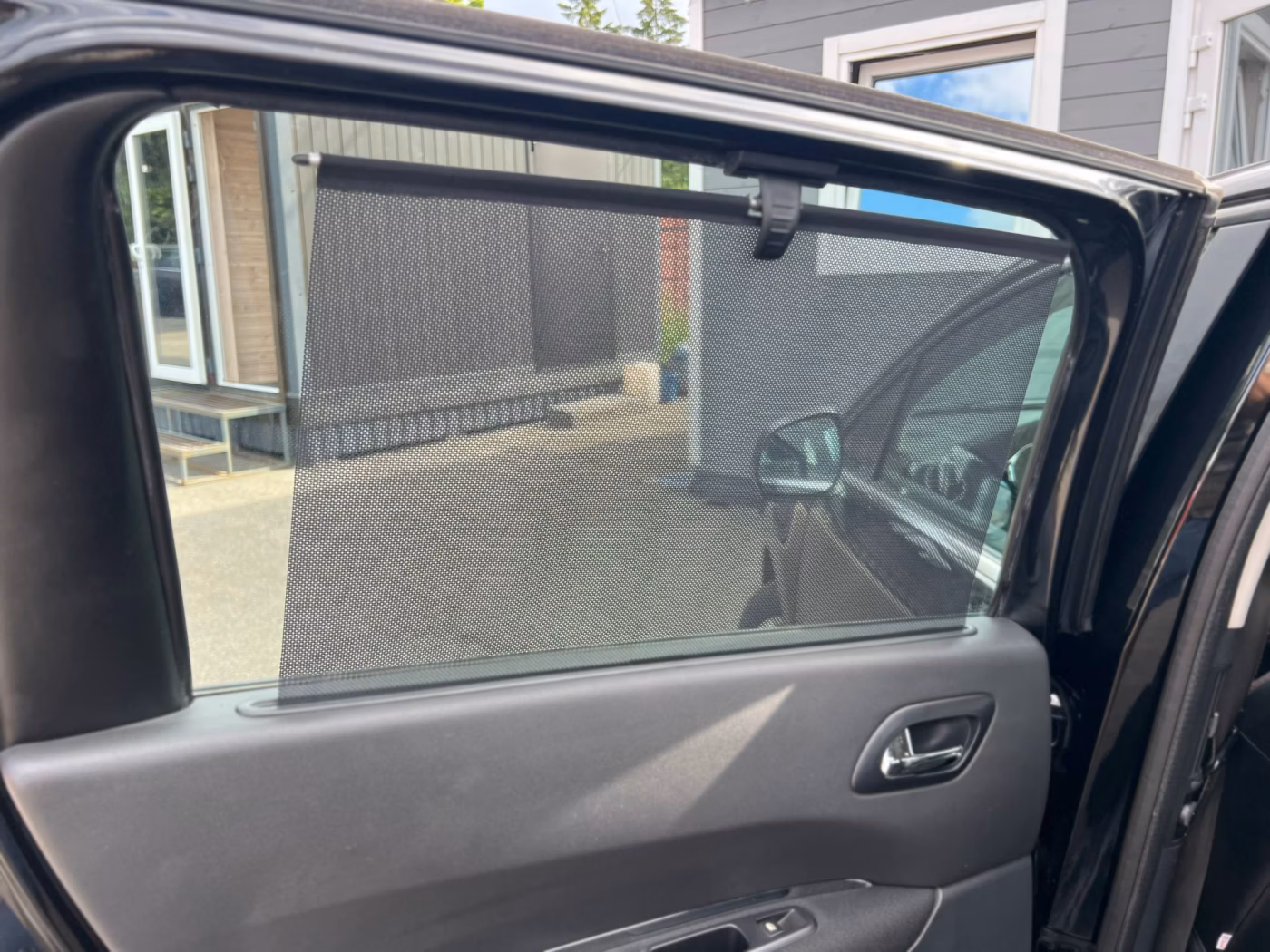 Peugeot 5008 фото 16