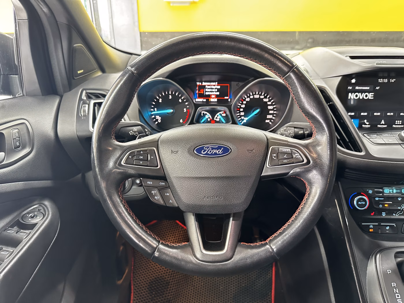 Ford Kuga фото 11