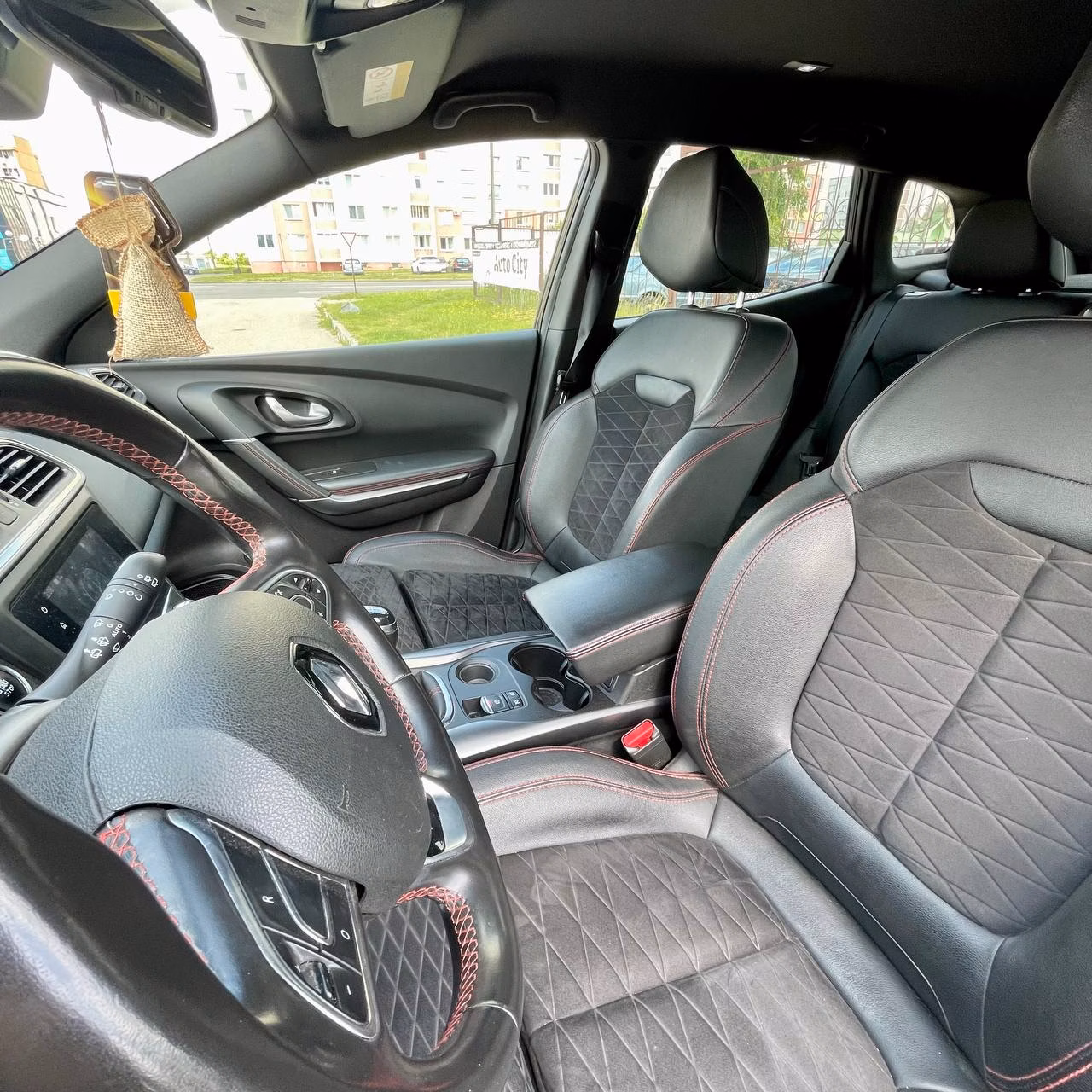 Renault Kadjar фото 8